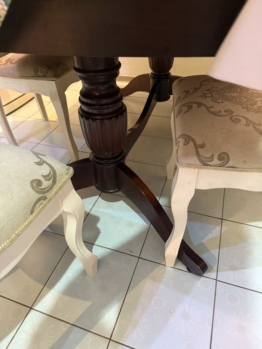 стол со стульями