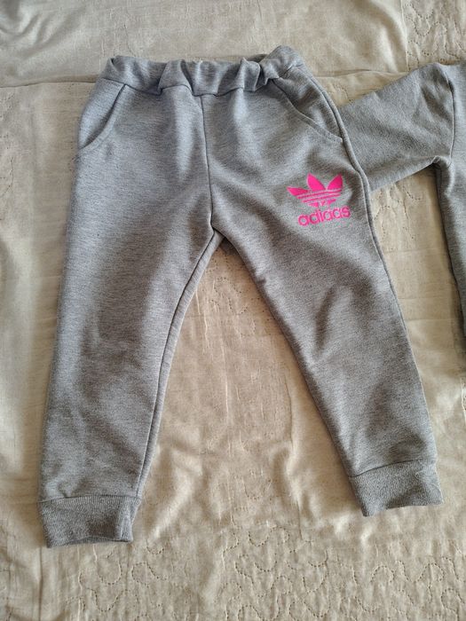 Детски анцунг Адидас размер 110