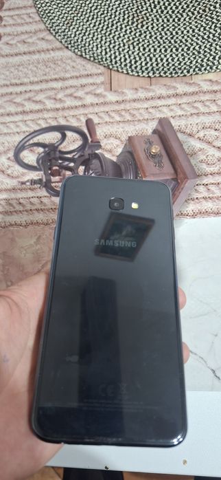 Samsung j4+  funcțional