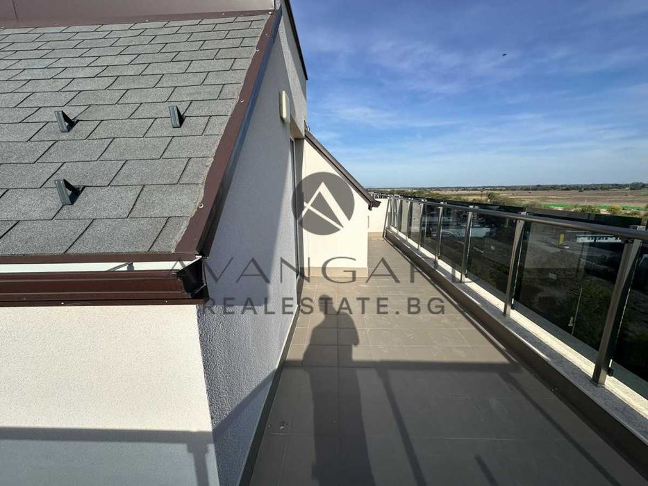 Продава се Тристаен апартамент в Пловдив, Тракия - 152 кв.м за 1231 €/кв.м - Снимка #8