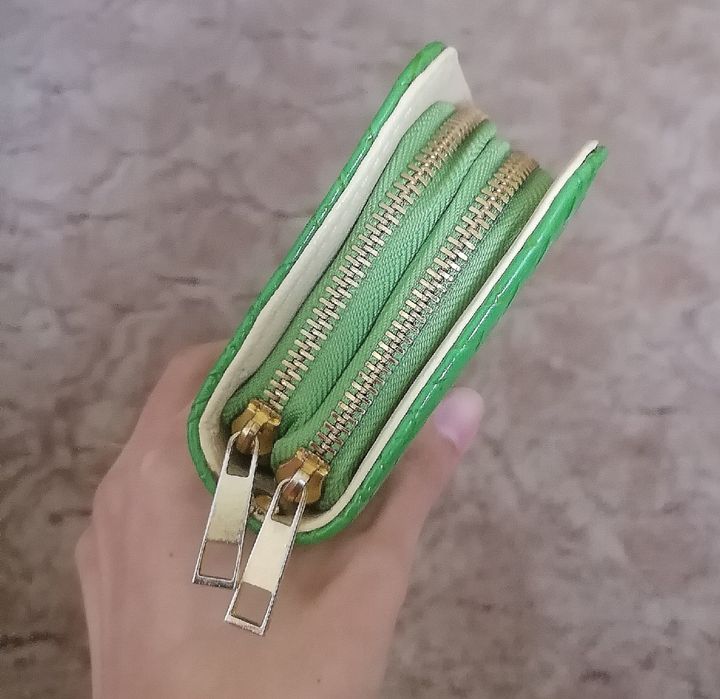 Продам кошельки женские