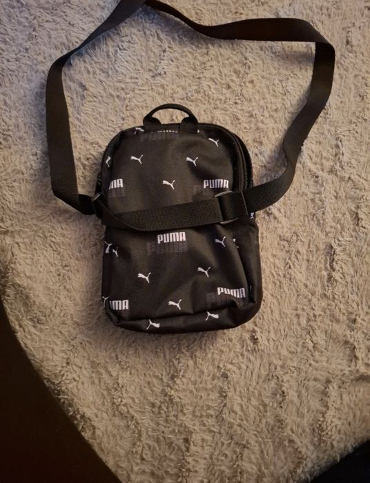 Borseta puma încăpătoare