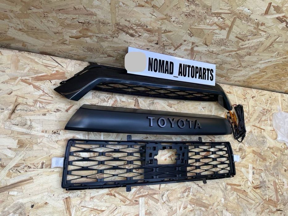 Решетка радиатора на 4Runner TRD 14-