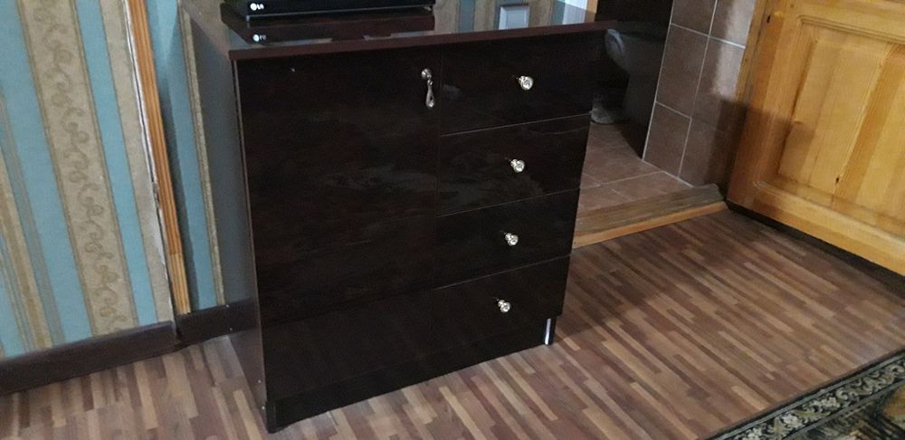 Спальный гарнитур