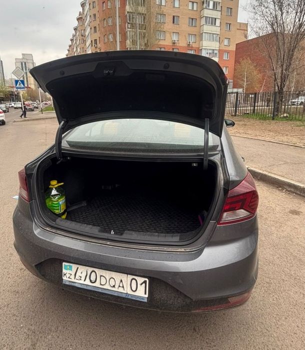 Hyundai Elantra 2019 г.в.
