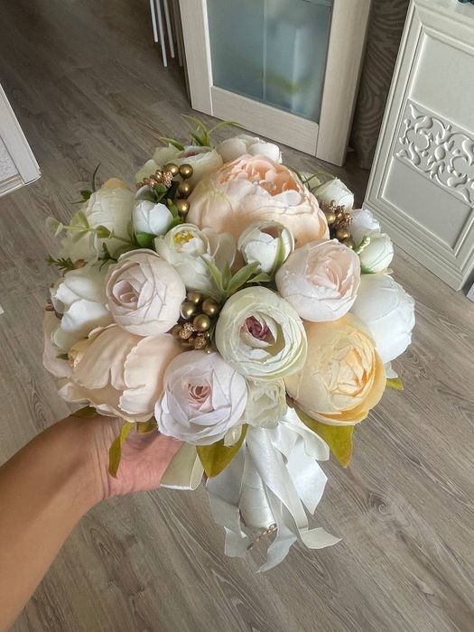 Букет невесты б/у