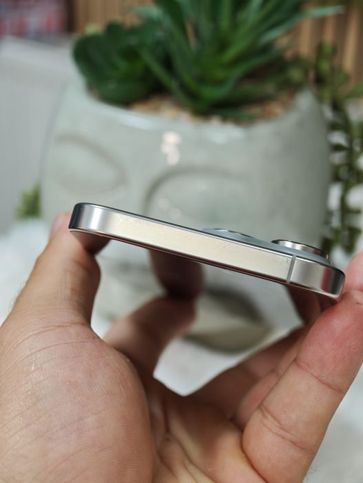 iPhone 16 Pro Max 256 GB 90%