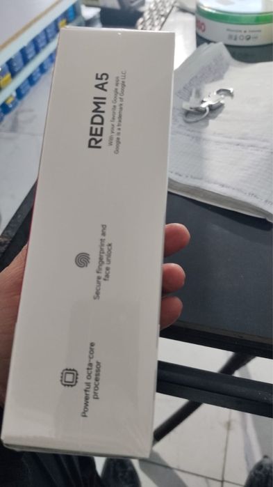 Продам телефон новый