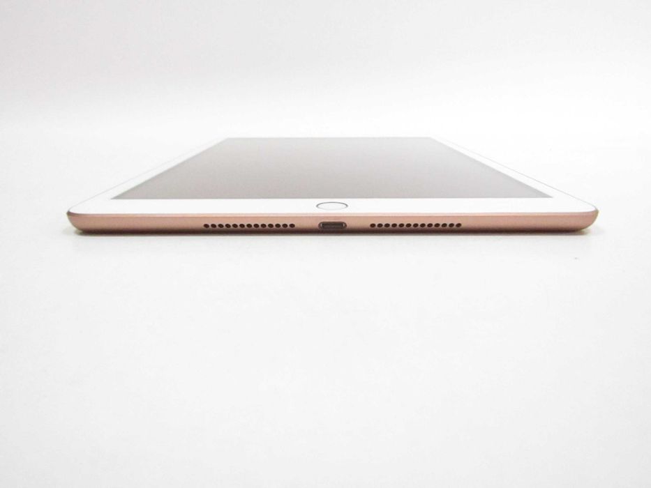 Apple iPad 8 (8-мо поколение) 32GB 10.2-инчов Retina дисплей A2270