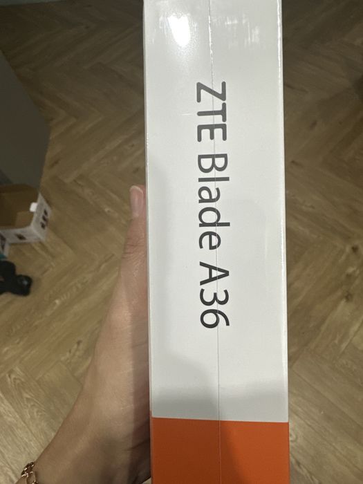 Продам новый телефон