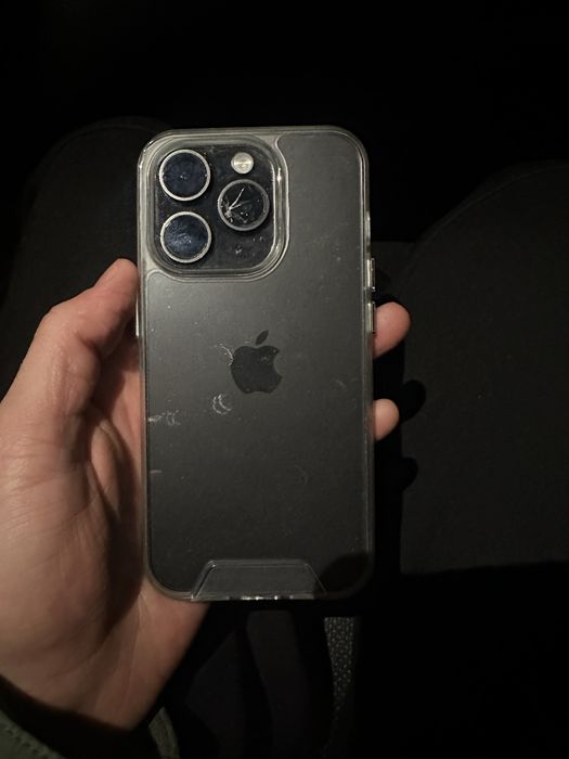 Продам iphone 15 pro 128gb