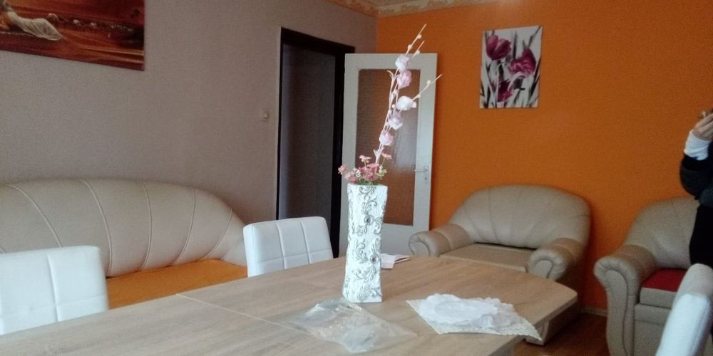 Apartament De Vänzare