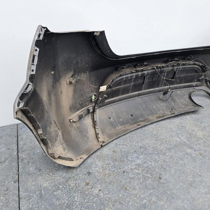 Bara spate cu senzori parcare Seat Leon 2