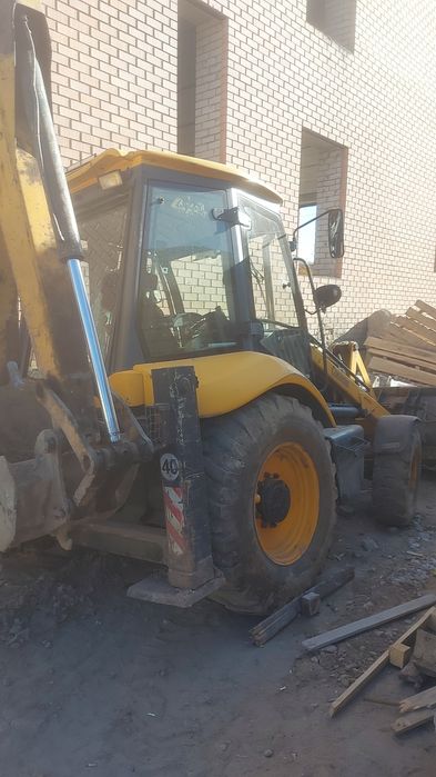 Услуги экскаватора погрузчика