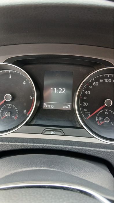 GOLF 7 VARIANT 1,6 d.  2014