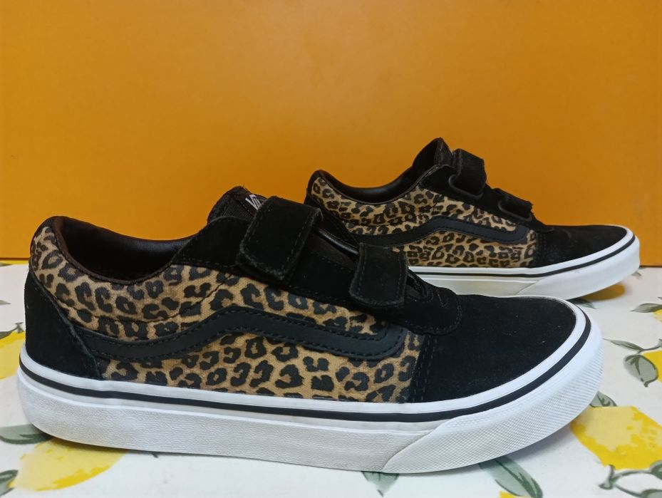 Vans N 37 кожени - 35 лв