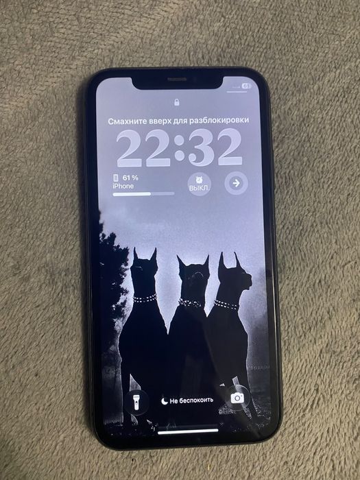Продам IPhone 11