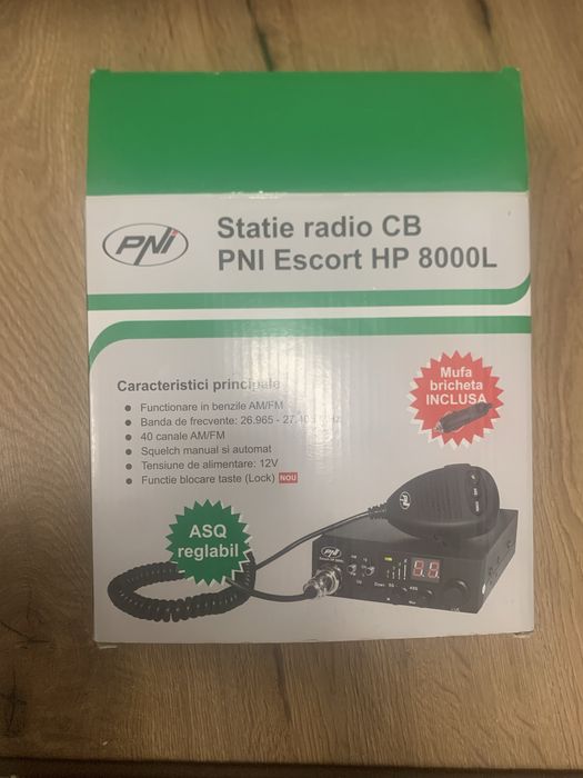 Statie radio pni escort 8000L NOUA