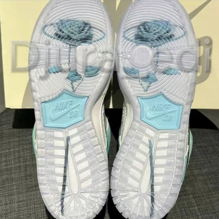 Кроссовки Nike Travis Scott