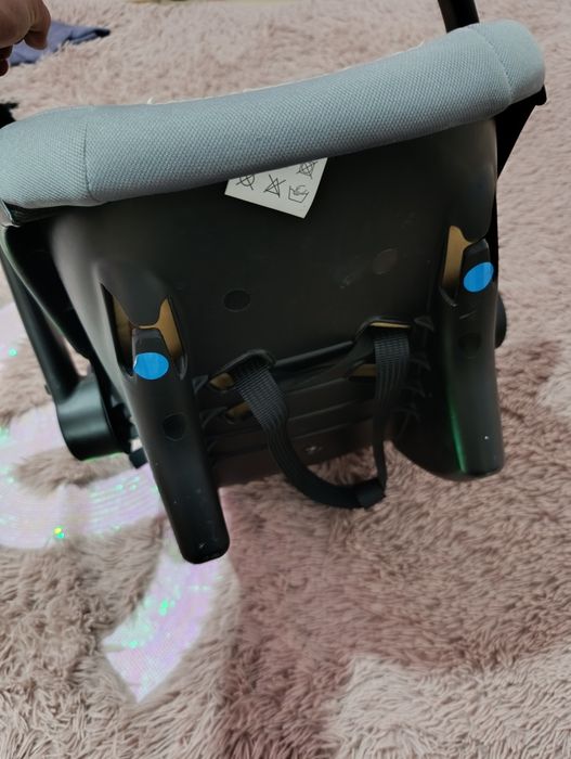 Детское автокресло люлька