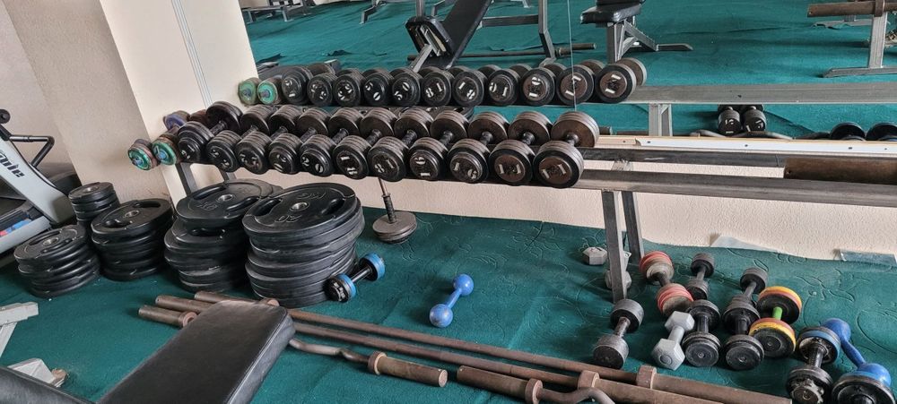 Fitness zal uchun jihozlar