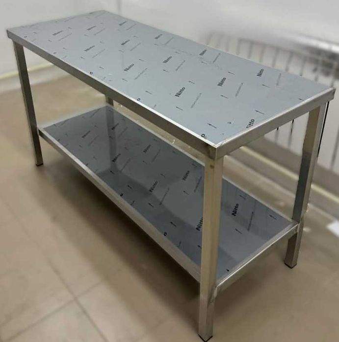 Стол кухонный из нержавеющей стали