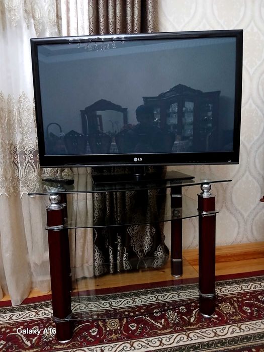 Телевизор LG 42PJ250R-ZA