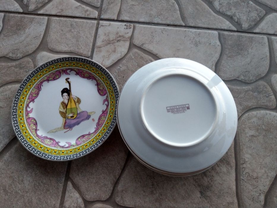 Set farfurii ZARA