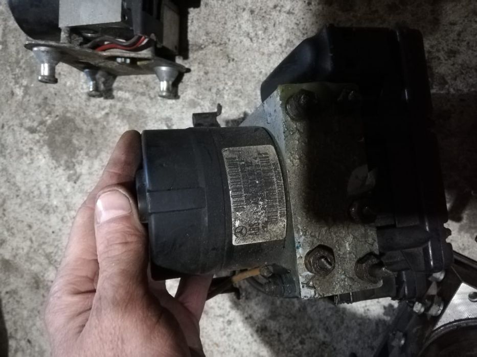 Блок ABS на Мерседес