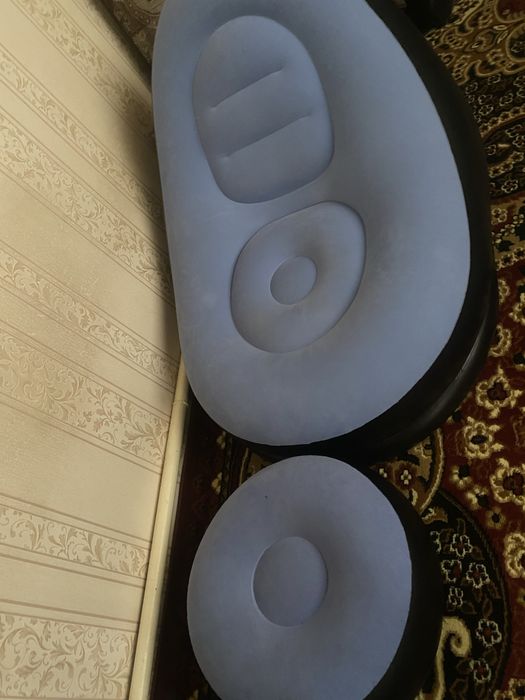 Kreslo yoqimli yumshoq yigiluvchan