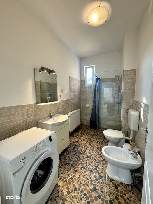 Vand apartament 2 camere, ultracentral, Str. Episcopiei