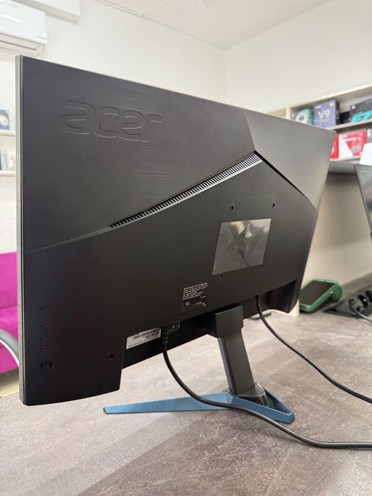 Монитор Acer VG272U