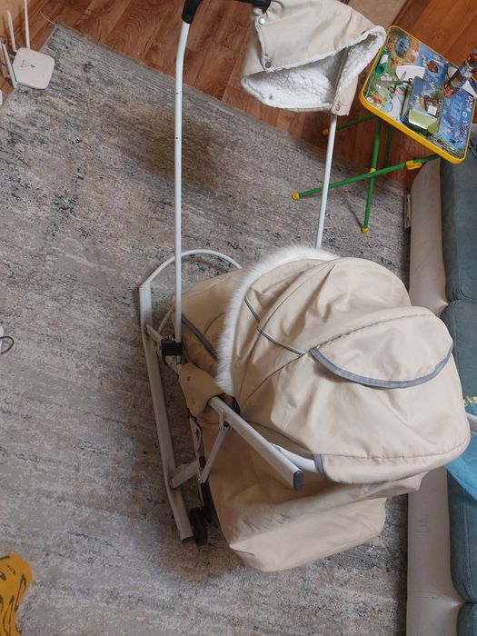 Утепленные санки коляска