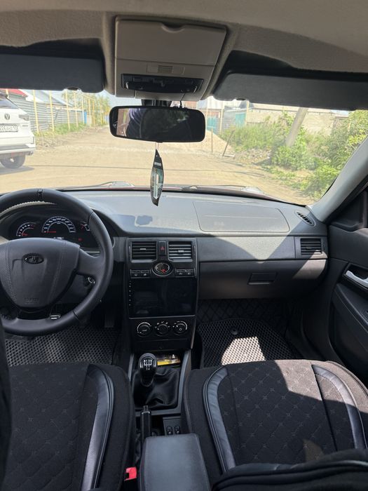 Продам приору 2013