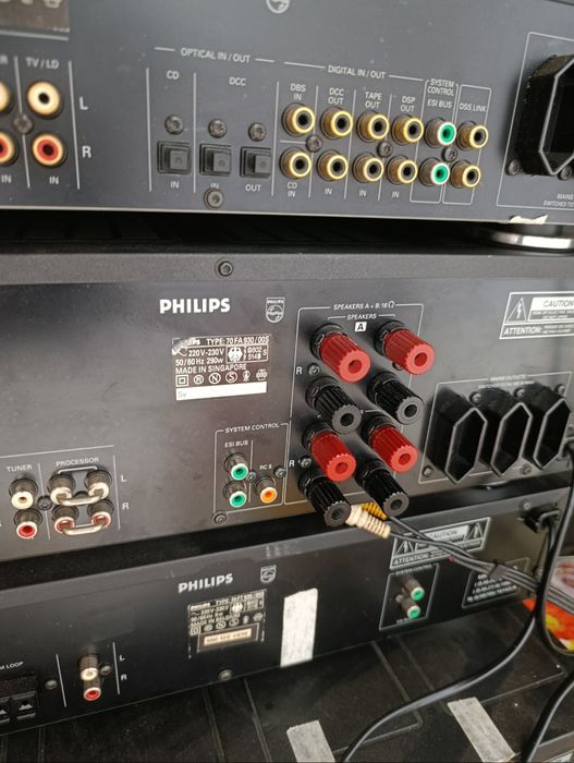Vand boxe urgent detai la nr de telefon
