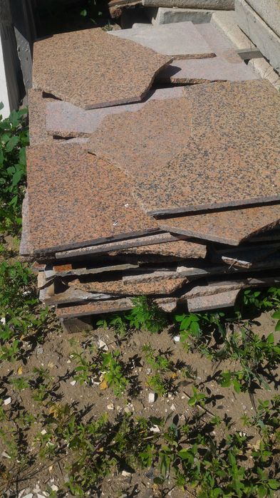 Бой плитки гранита Б/У