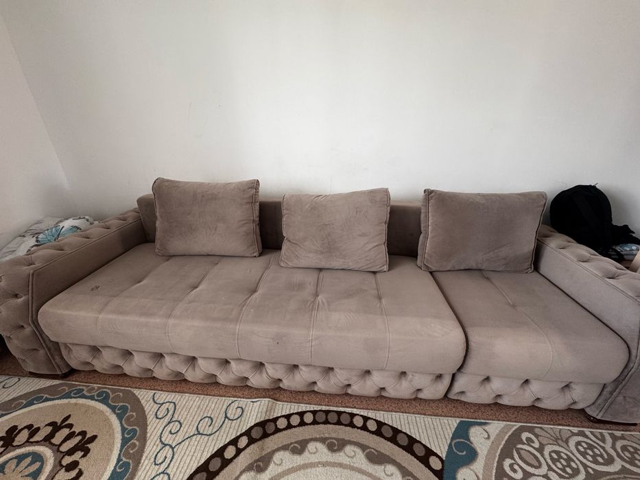 продается диван в хорошем состоянии