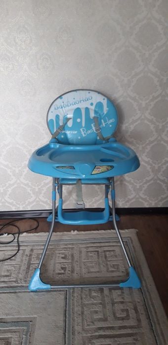 Детский стульчик для кормления