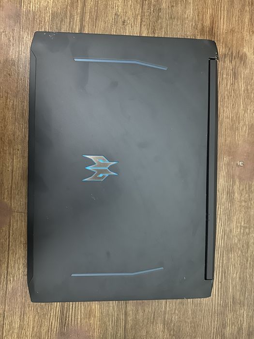 Acer Predator Helios 300