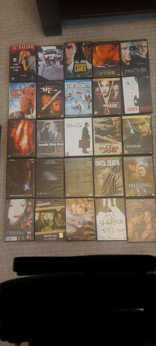 25 DVD uri filme