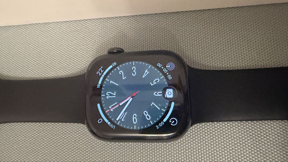 Apple Watch 10  GPS + Cell 42mm Slate Titan Black