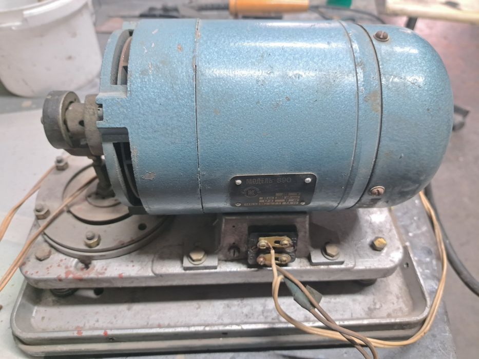 Компрессор ссср воздушный безмаслянный .