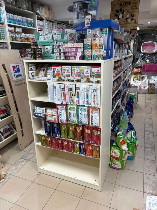 Стелажи за магазини и офиси, библиотеки