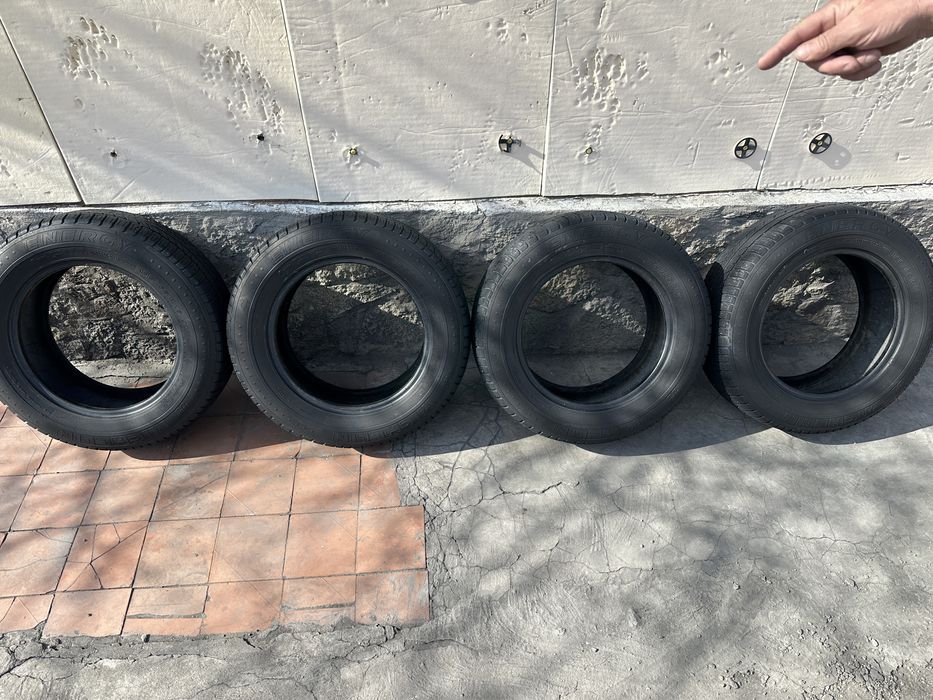 Продам резину летнюю