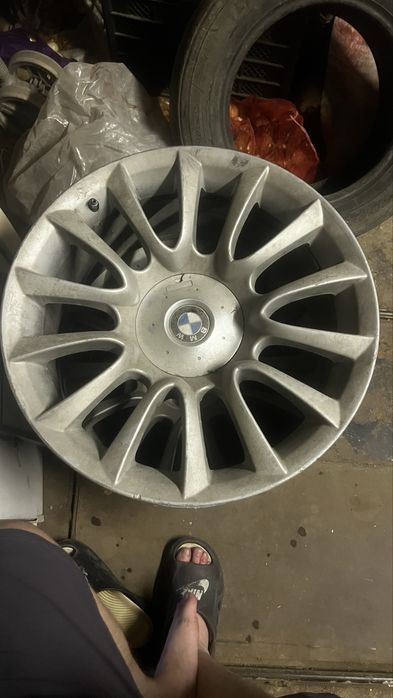 Продам диски на бмв е 38