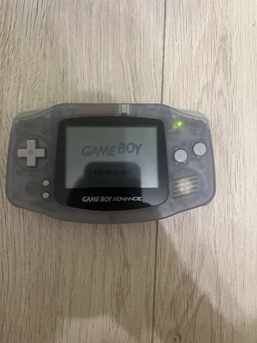 Nintendo Gameboy Advance Конзола