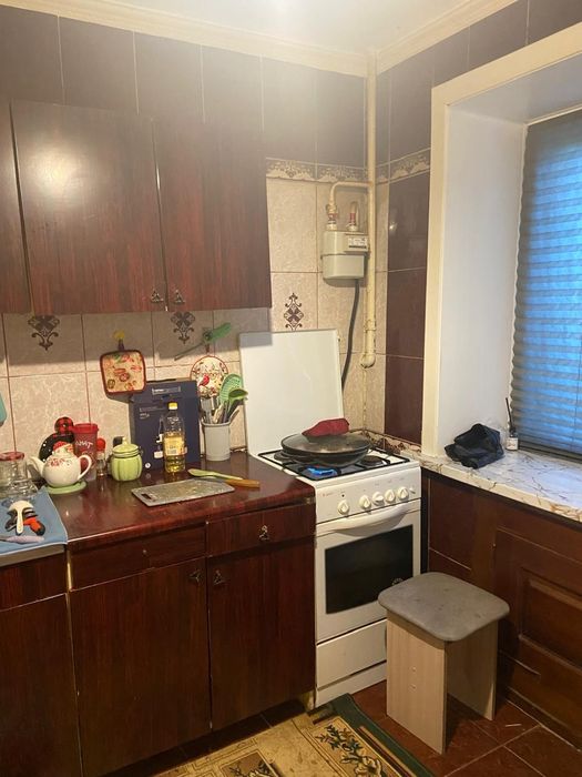 Продам 1 ком в районе СКГУ