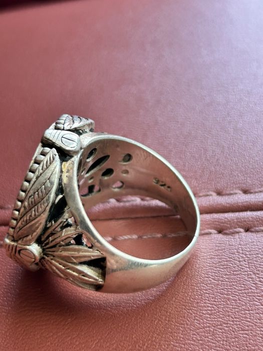 Серебряное кольцо