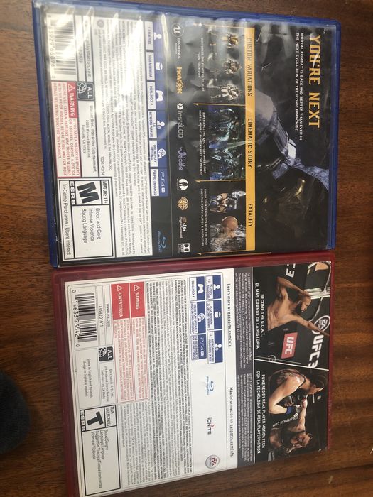 Продам игры на ps4 UFS и mortal kombat
