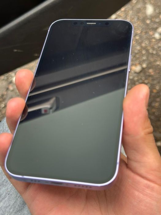 Продам iphone 12 128gb